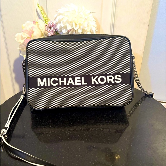 Michael Kors Midnight Blue Crossbody - Picture 1 of 5
